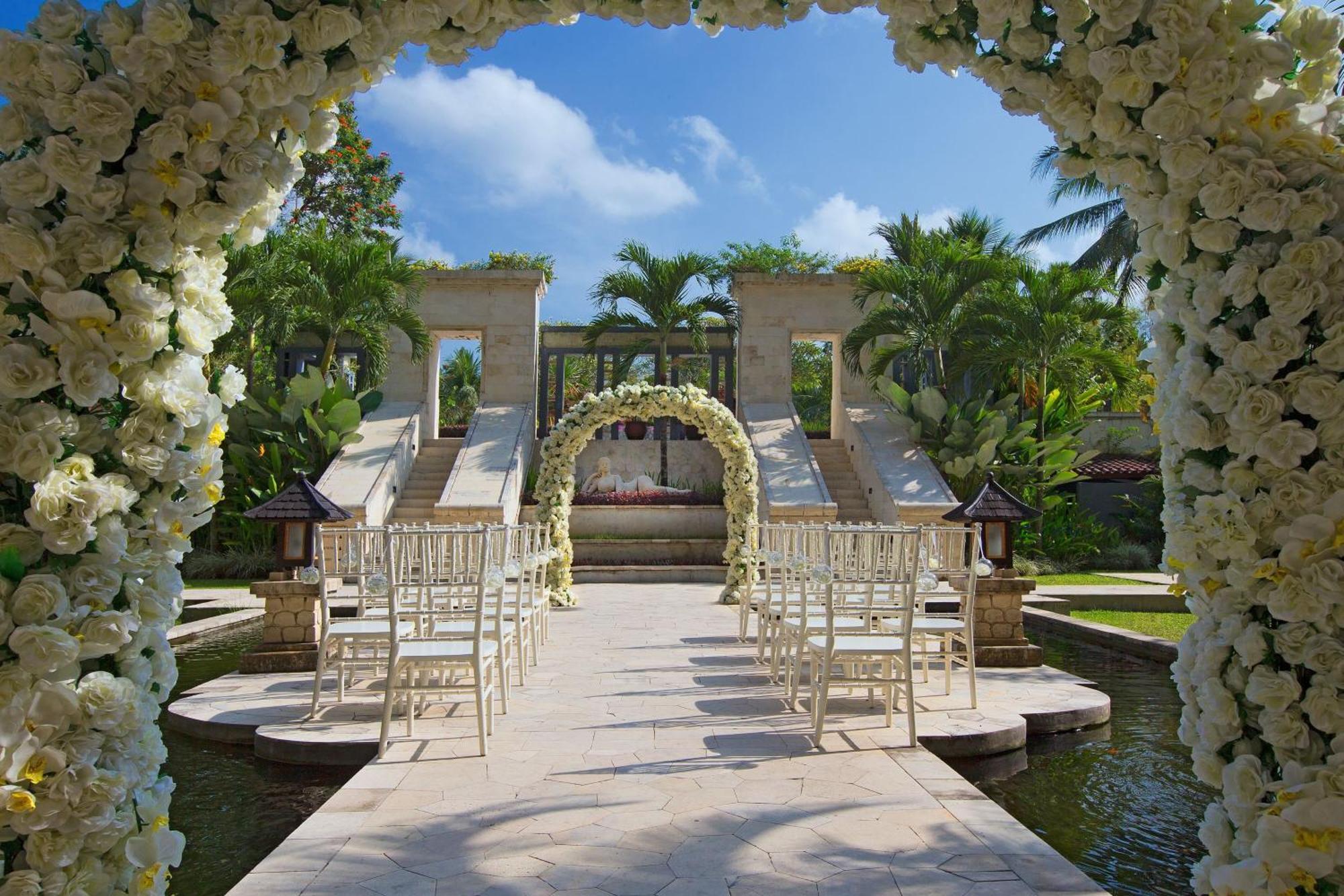 Mustika Yogyakarta Resort And Spa Maguwo Экстерьер фото